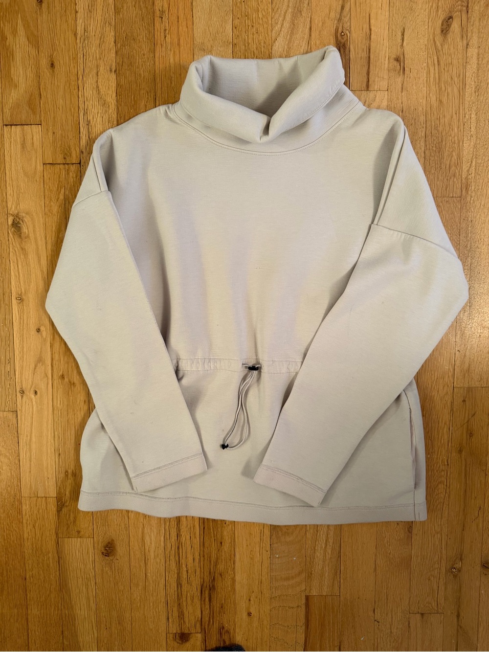Nike Cream Turtleneck Funnel-Neck Sweatshirt